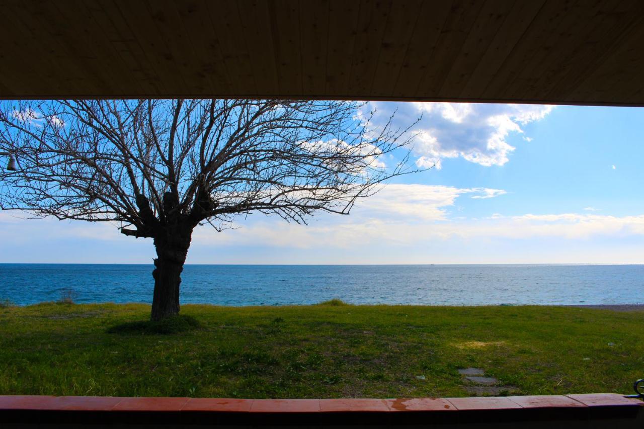 House On The Sea Vila Mascali Exterior foto