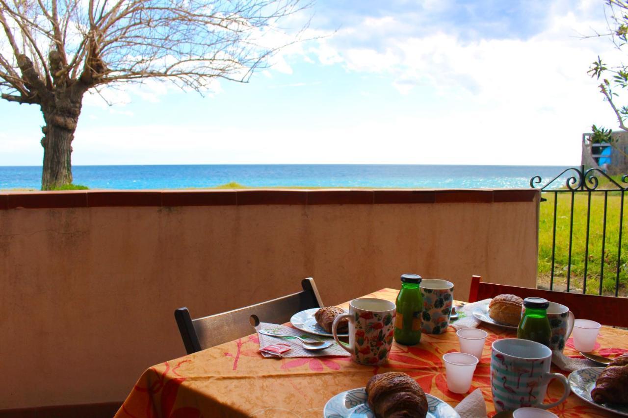 House On The Sea Vila Mascali Exterior foto